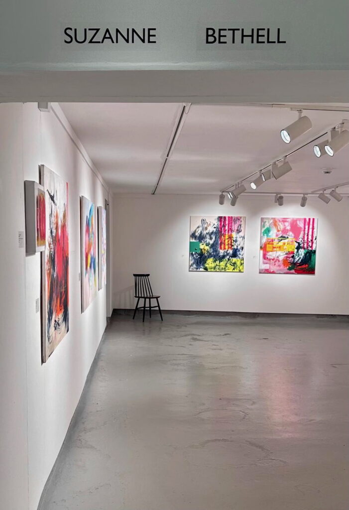 Sensing Colour Penwith Gallery, paintings by Suzanne Bethell