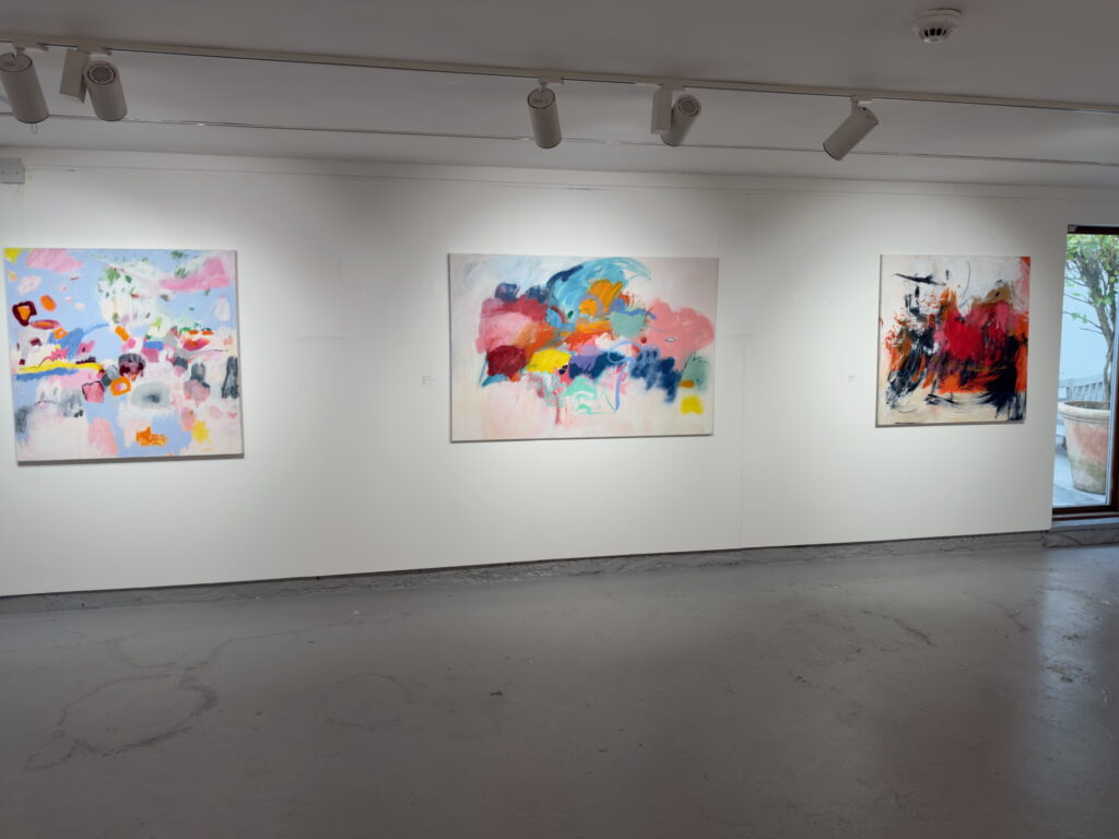 Sensing Colour Penwith Gallery, paintings by Suzanne Bethell